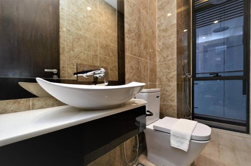 Pangsapuri Dorsett Residences Service Bukit Bintang Kl